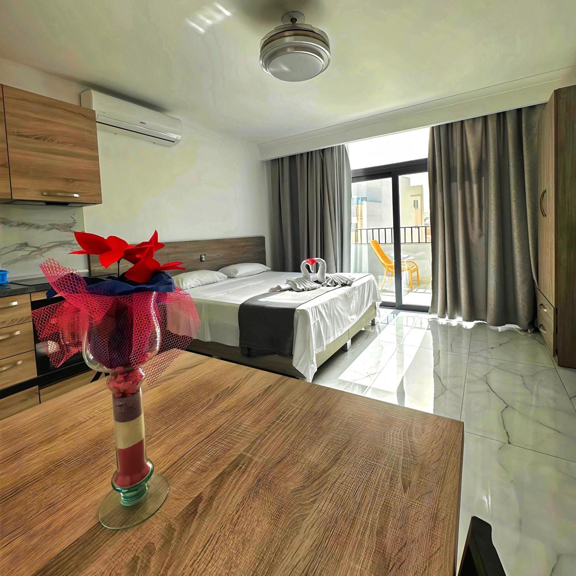 For Rest Aparthotel St. Paul's Bay Ngoại thất bức ảnh